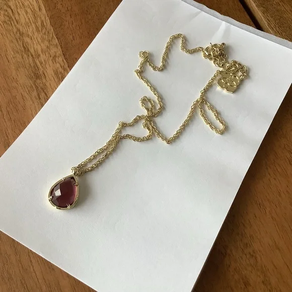 Kendra Scott Kiri Necklace in Gold Amethyst - Picture 5 of 10